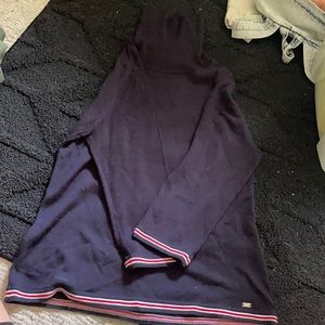 Tommy Hilfiger flowy turtleneck